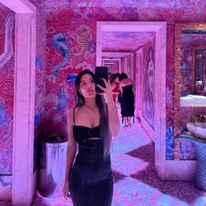 Meet your Posher, Samantha